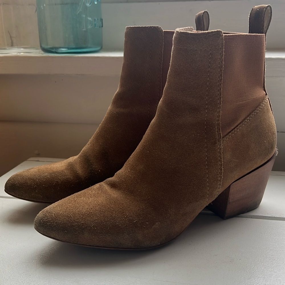 Matisse Tan Suede boots high heel booties brown pointed toe Women’s size 8.5 - Picture 13 of 13